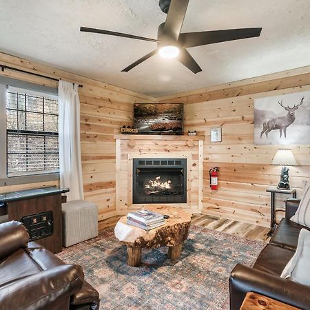 Cabin With Spectacular View With Hot Tub In The Smoky Mtns Sevierville Eksteriør bilde